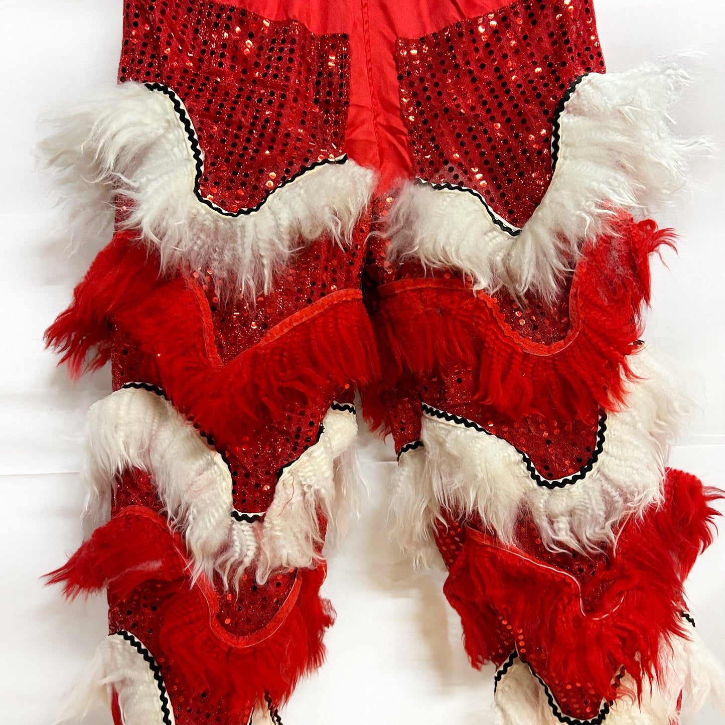 White/Red Futsan Full Size Lion Head Costume