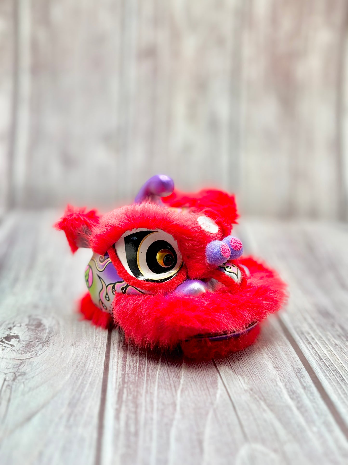 RED MINI HOKSAN LION HEAD