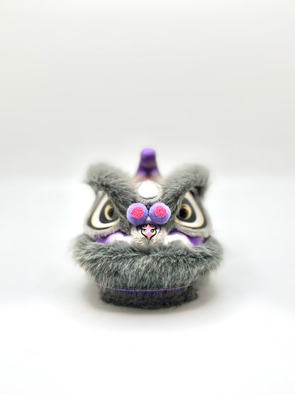 GREY MINI HOKSAN LION HEAD