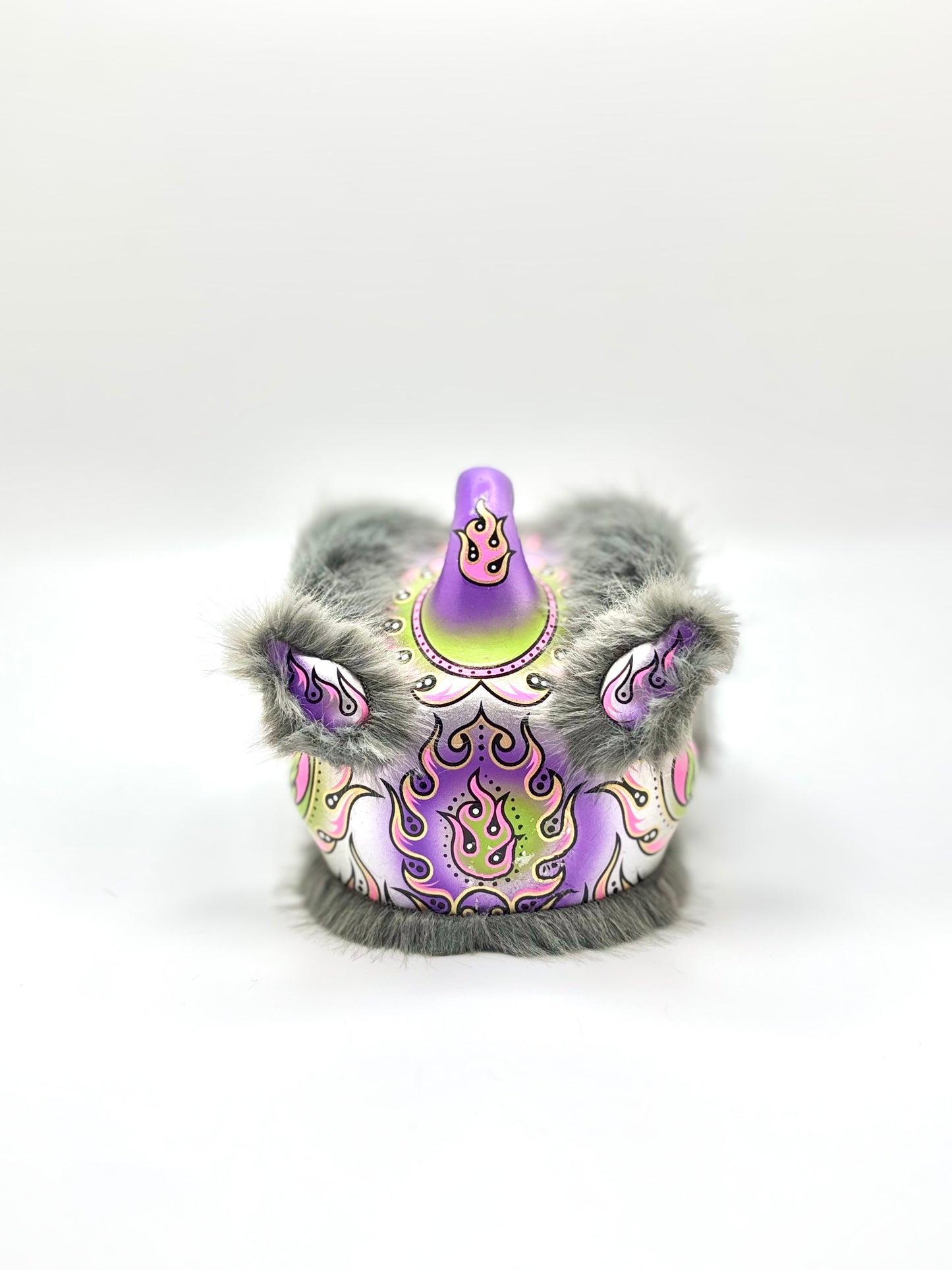 GREY MINI HOKSAN LION HEAD