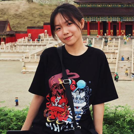 NHOME RED/BLUE LION GRAPHIC TEE