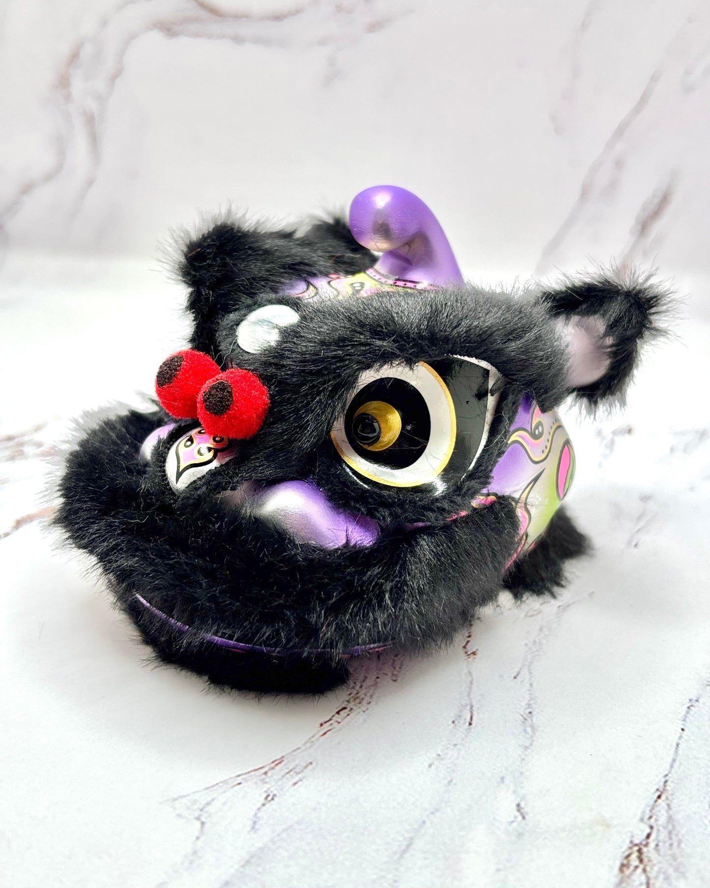 BLACK MINI HOKSAN LION HEAD