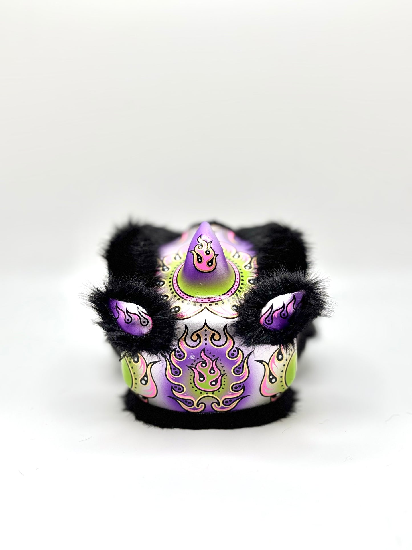 BLACK MINI FUTSAN LION HEAD