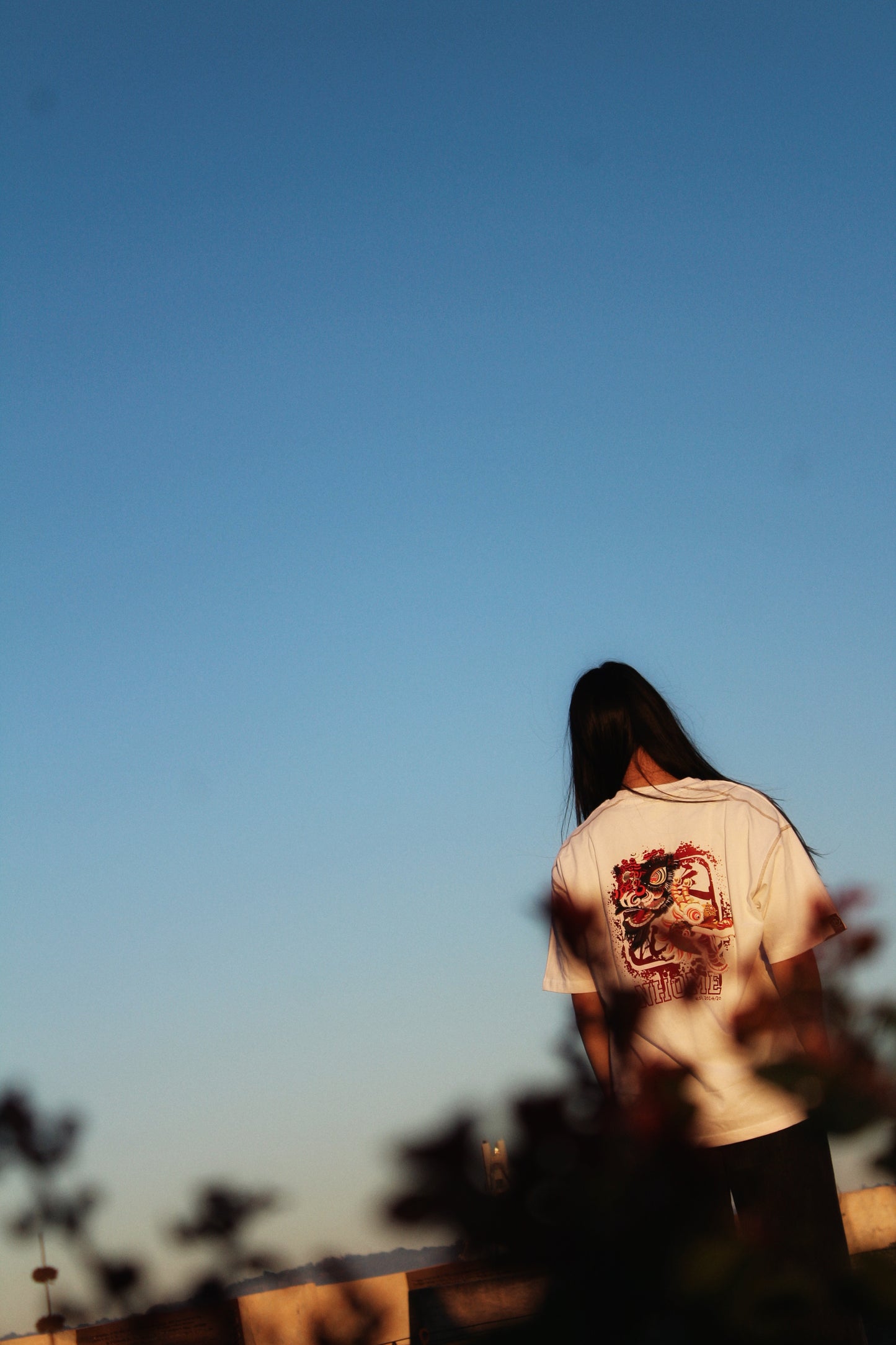 NHOME WHITE TRADITIONAL SPORT TEE