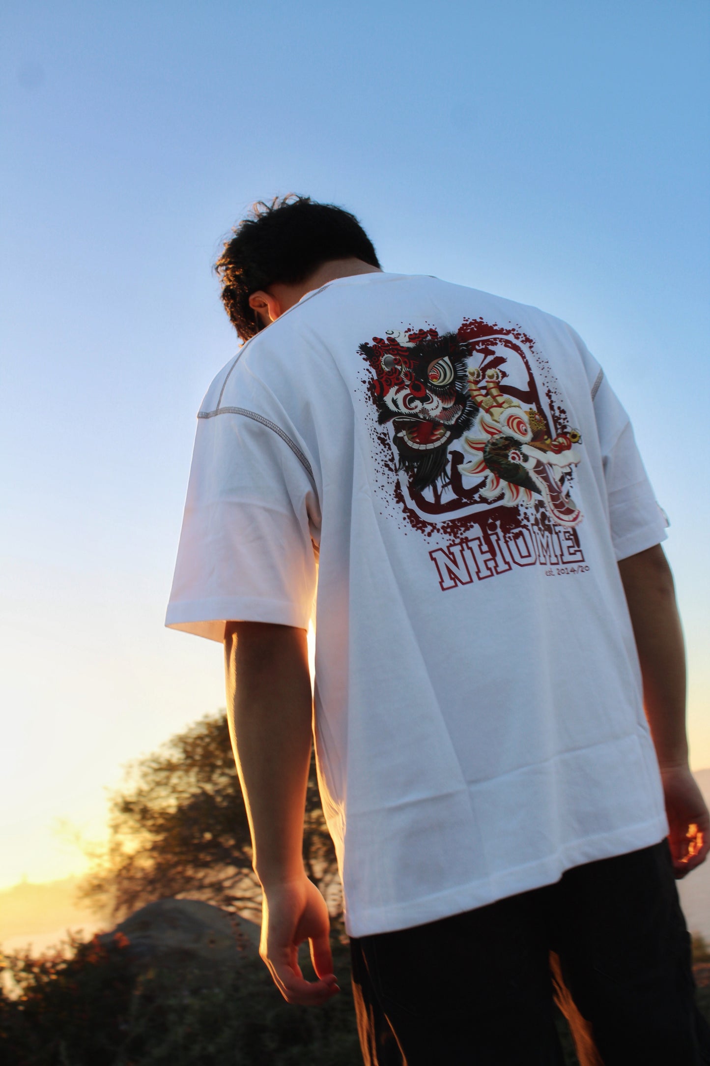 NHOME WHITE TRADITIONAL SPORT TEE