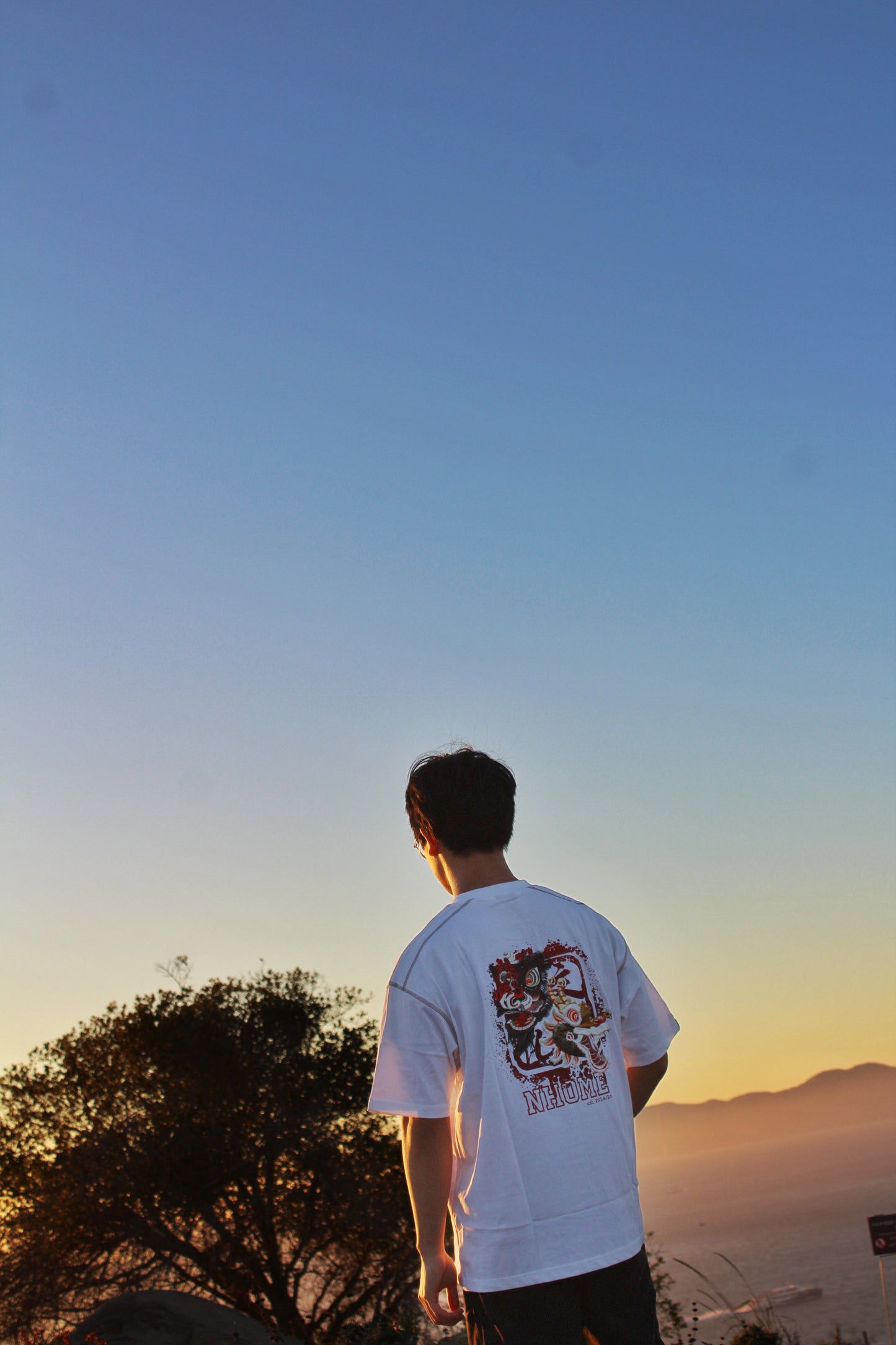 NHOME WHITE TRADITIONAL SPORT TEE