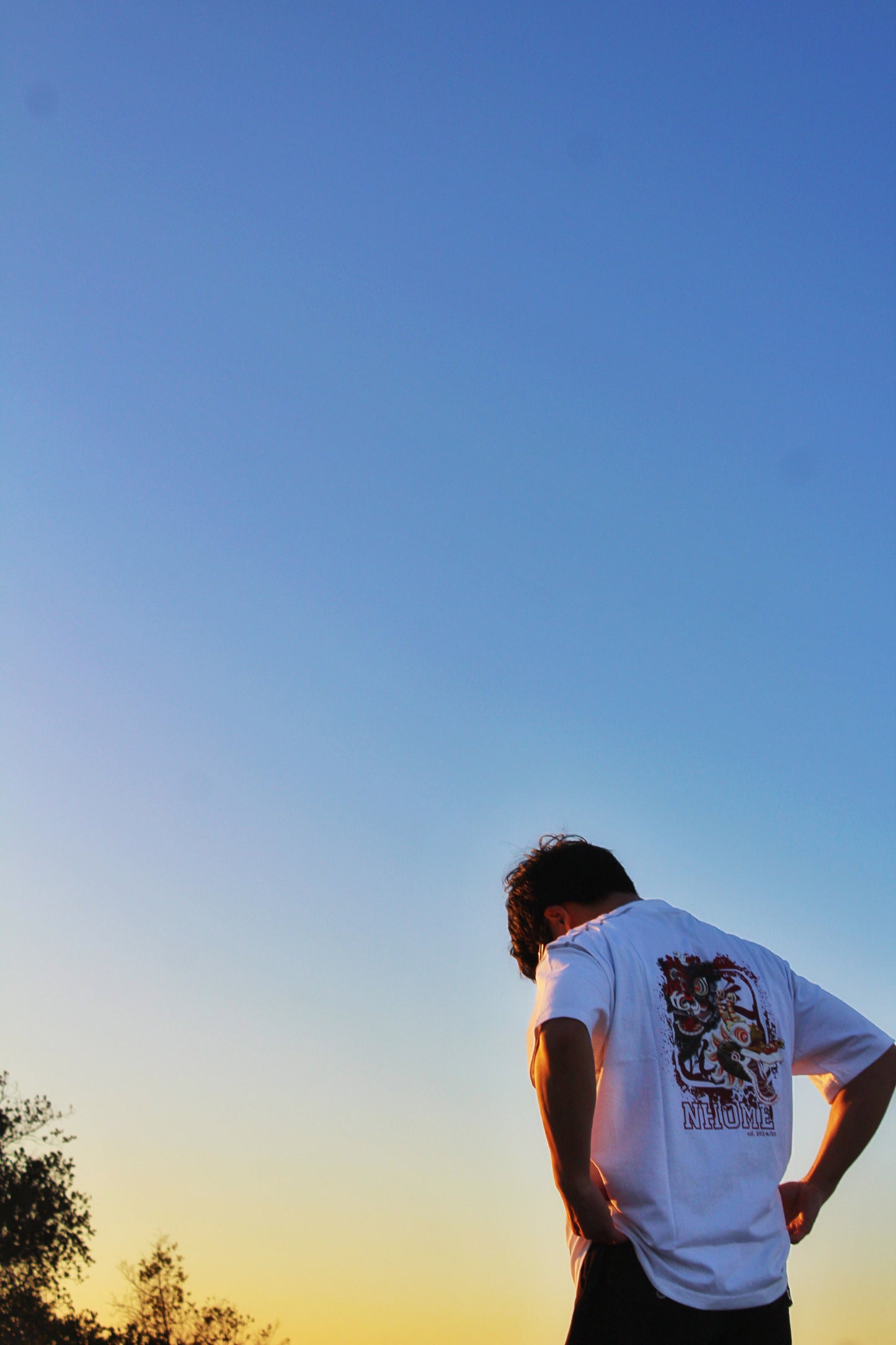 NHOME WHITE TRADITIONAL SPORT TEE