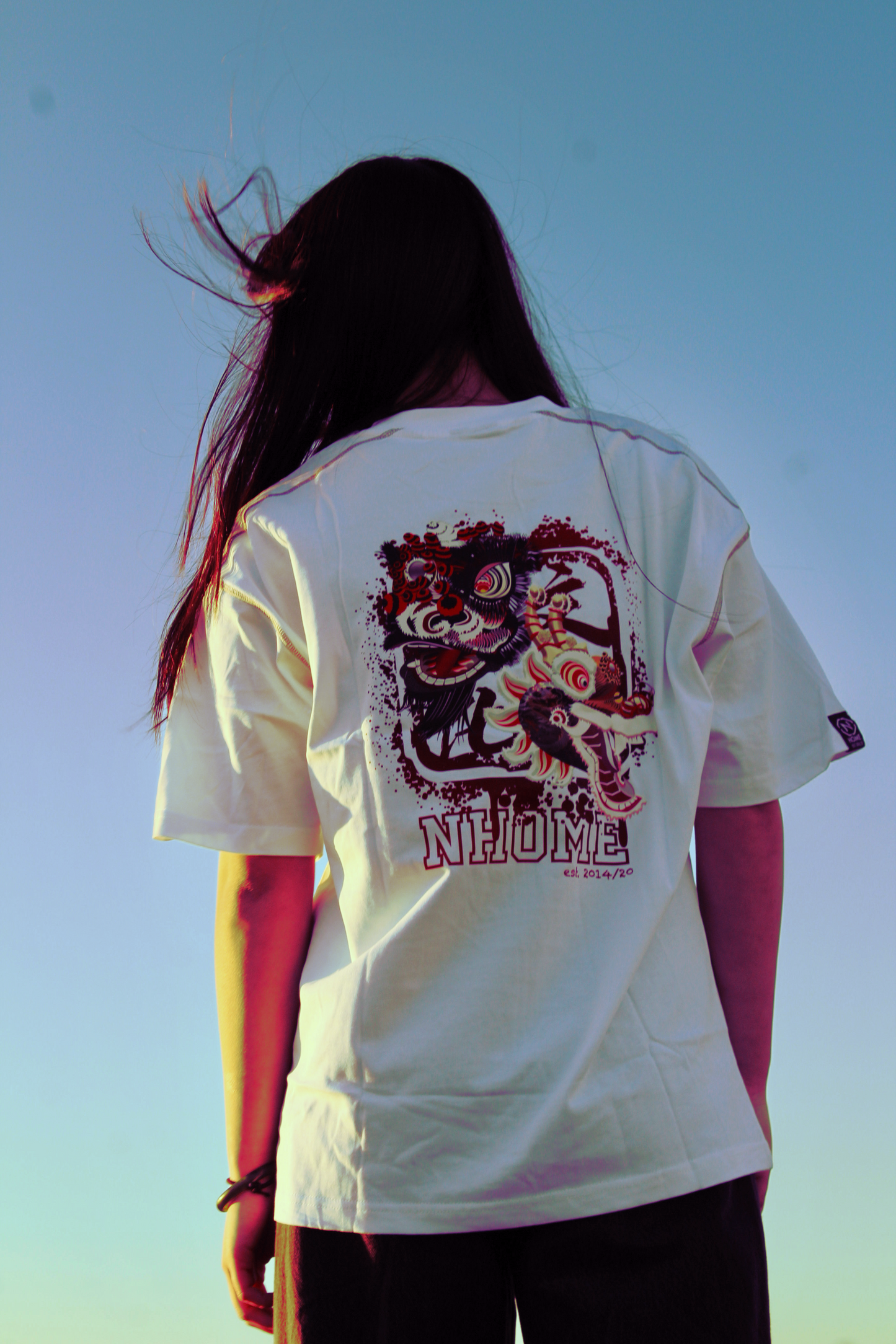 NHOME WHITE TRADITIONAL SPORT TEE
